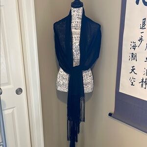 Elegant Black Fringe Shawl/Scarf